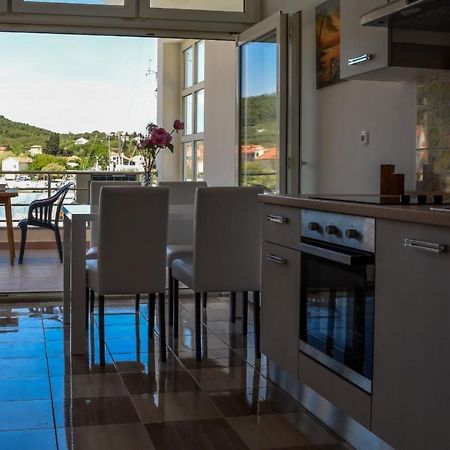 Galeb Leilighet Veli Iž Eksteriør bilde